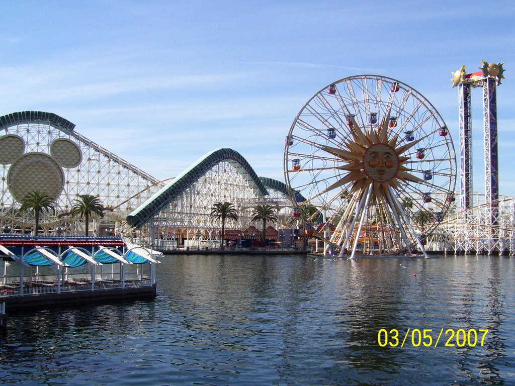 Paradise Pier Viewing west by DavidL