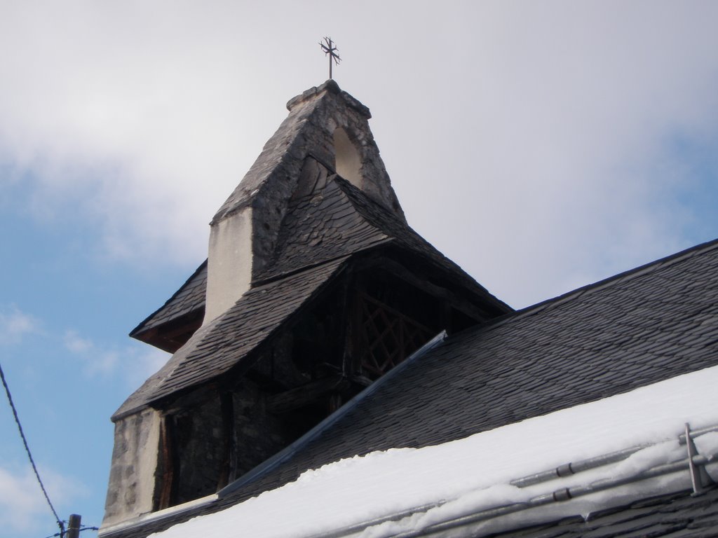 Clocher de l'Eglise St Jean-Baptiste, St Jean du Castillonnais (09) by katricoin