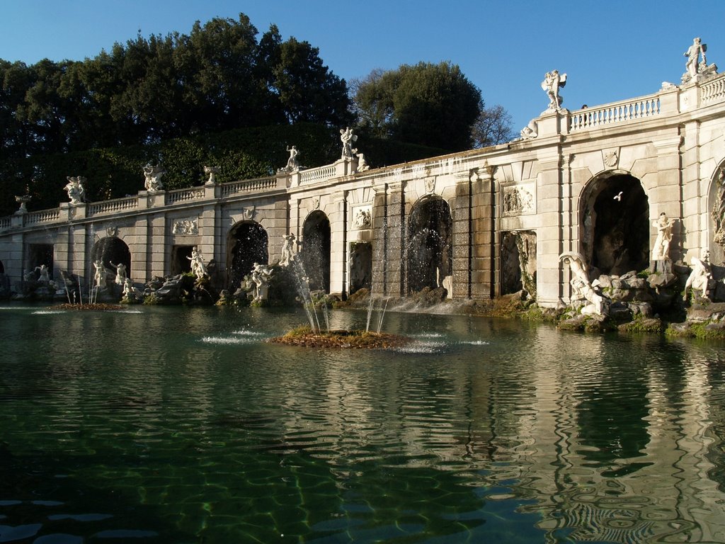 Reggia di Caserta - Fontana di Eolo by Ghislain Nouvellon