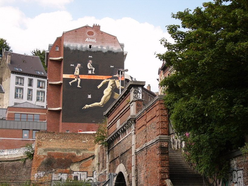 Fresque murale, ainsi font font font... Pourquoi pas? by SLaurent