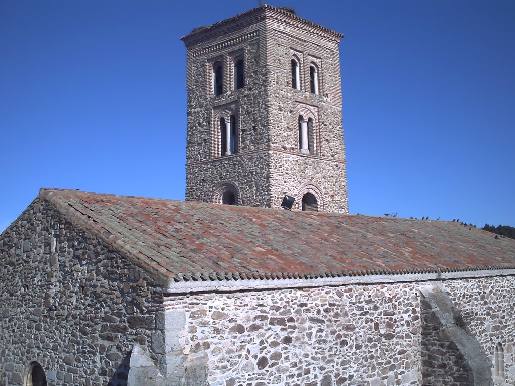 Iglesia Santa Maria del Castillo Buitrago de Lozoya by PaulPineda