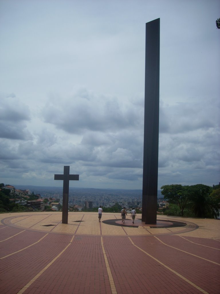 Praça do Papa by Lucas Conrado