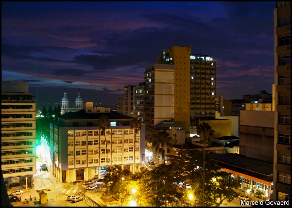 Praça Pereira Oliveira by marcelo  gevaerd