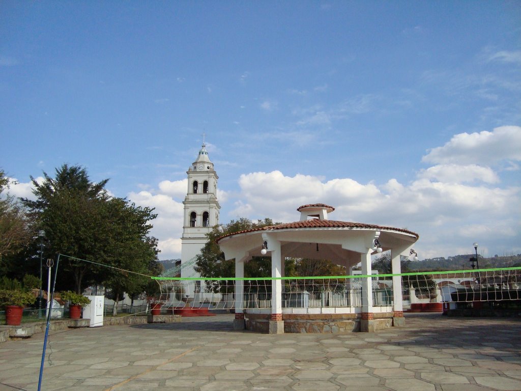 La plaza Unión de Guadalupe 2009 Foto de Moncha Mejía by Isidro Mejia