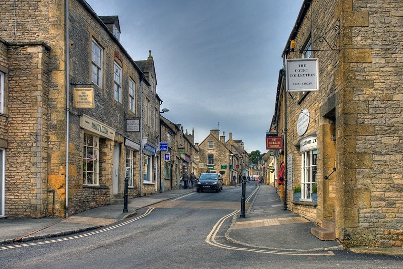 Stow-on-the-Wold by Andrew Roland