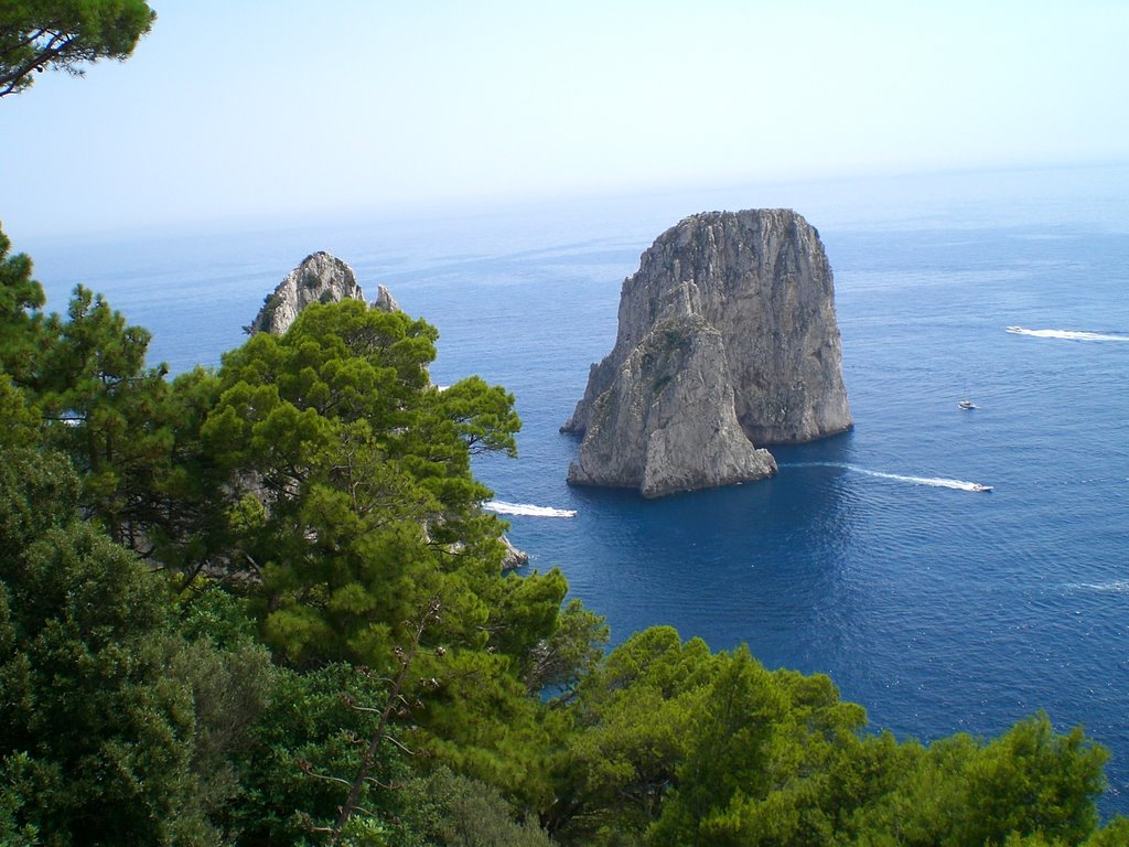 Capri, i Faraglioni by camodio