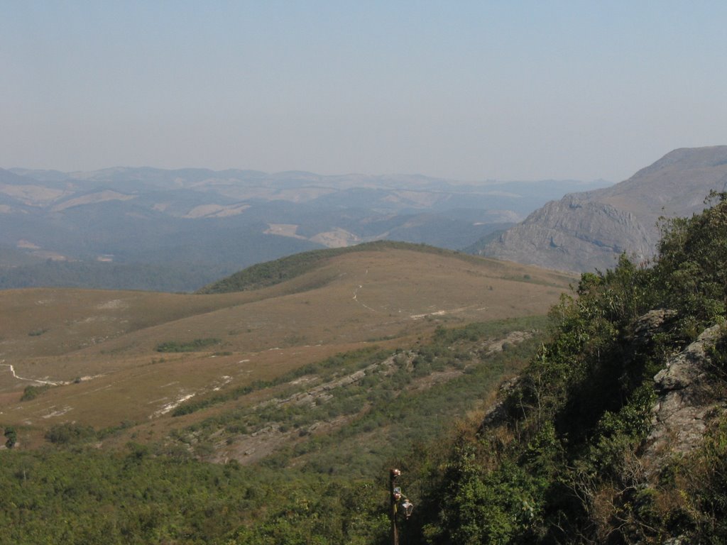 Mirante da Rua da Fonte - Lavras Novas - Ouro Preto - Minas Gerais by www.lavrasnovas.com.…