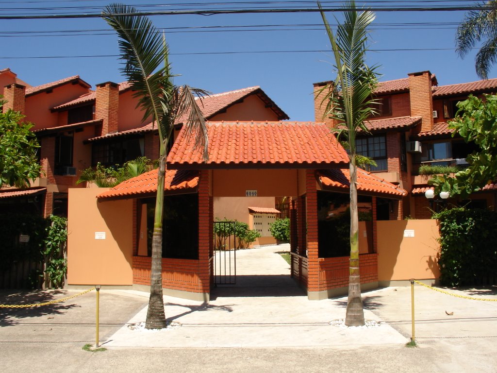 Clube Atlántico, Jureré, Santa Catarina, Brasil by Pablo H. Schönborn