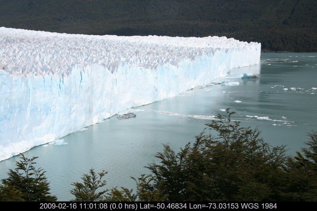 Glacier Perito Moreno 02 by Pierre Marc