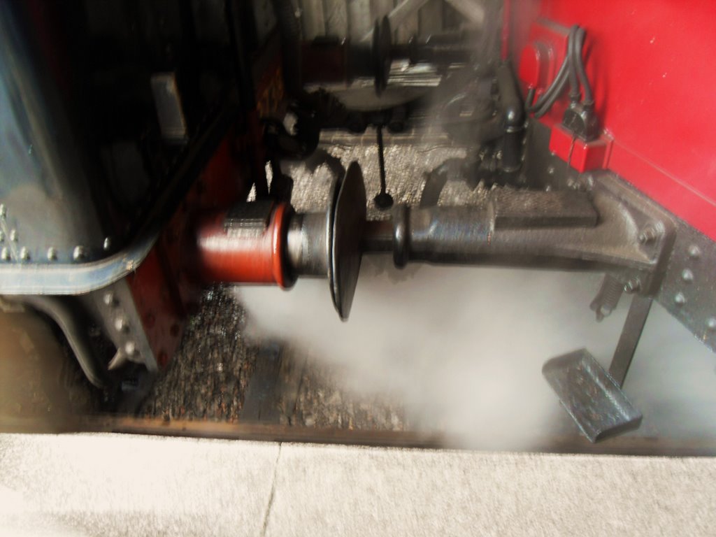 Buffers And Steam by farmbrough