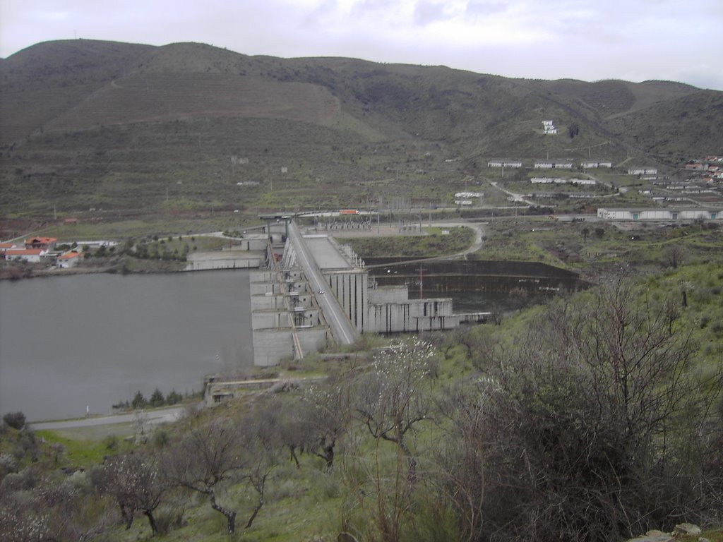 Barragem do Pocinho by sollysta