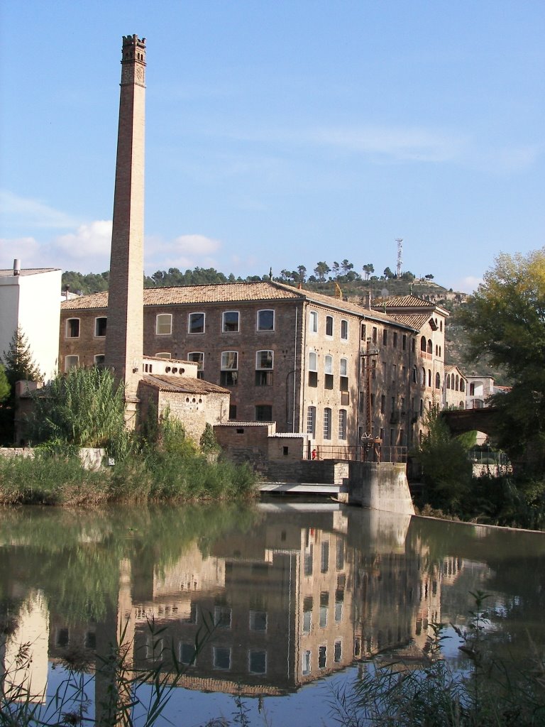 Biblioteca by Biblioteca de Sallent