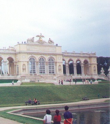 Wiedeń - Glorietta w Schönbrunn, ukończona w 1775 by «»Leszek«»