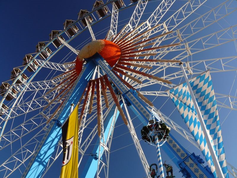 Wiesn, Riesenrad by gschwandtnerbua