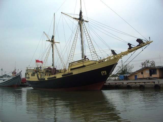 Semarang Pelabuhan Tanjung Mas by Poetry Soerya