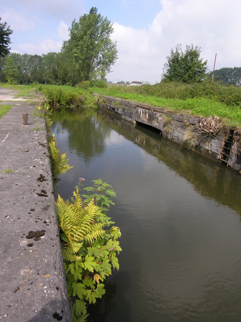 Seneffe, the old canal Brussels-Charleroi, Belgium by Koos Fernhout