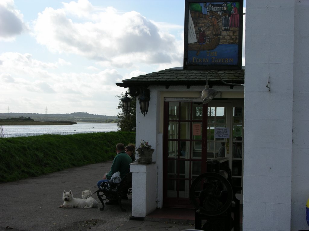 Inn at Fiddlers Ferry by Tillyfarlar