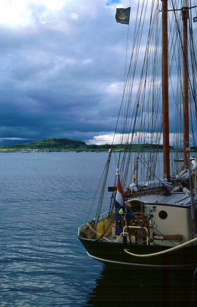 Scotland - Oban by maur61