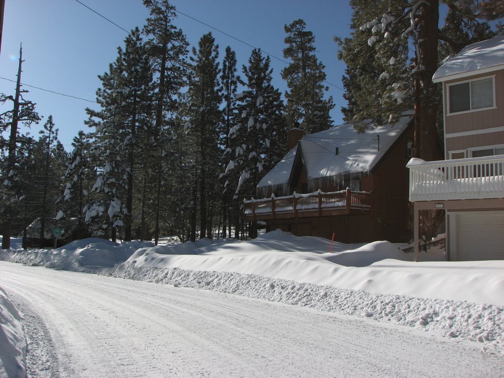 Big Bear Lake, CA, USA by surferjoe5899