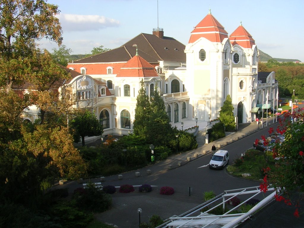 Bad Neuenahr - Spielbank gegenüber dem Steigenberger Hotel by Heribert Duling