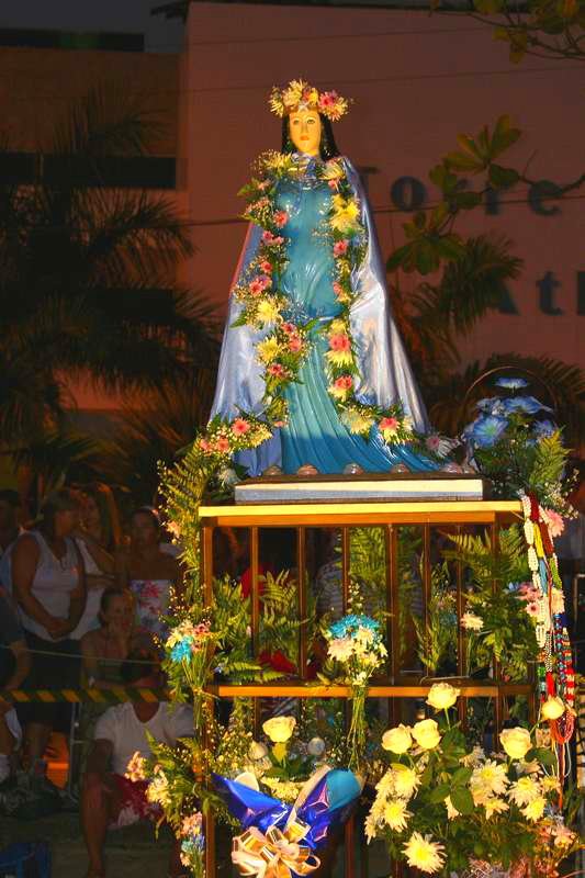 A Festa de Iemanjá / The Feast of Yemaya / Afro-Brazilian religion - Balneário Camboriú - by Wolfgang Wodeck by Wolfgang Wodeck