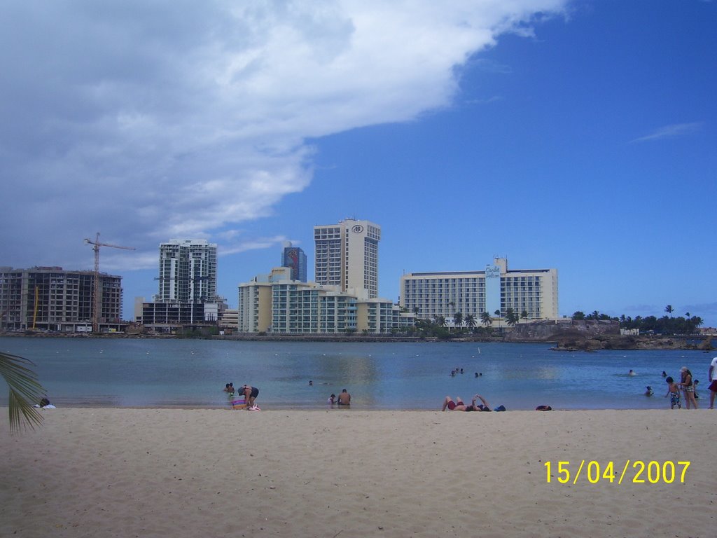 Playa del Condado, PR by frejim