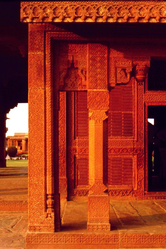 Fatehpur Sikri by manuel-magalhaes