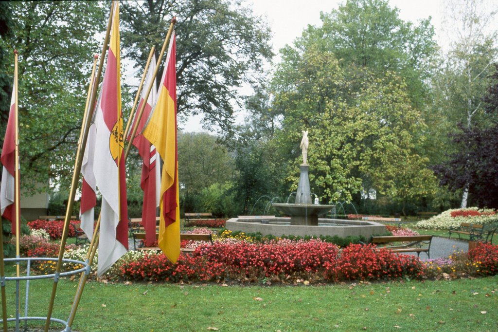 Storchbrunnen by Adolf Riess