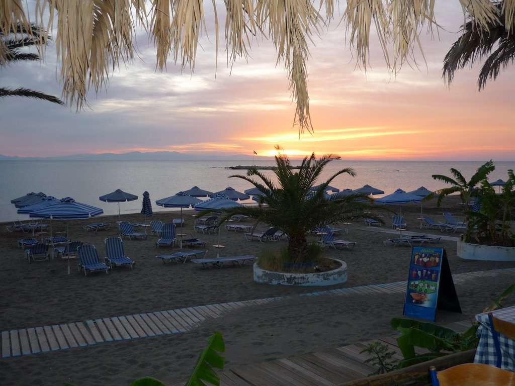 Faliraki - Aquarius Beach by IGOR KOFANOV