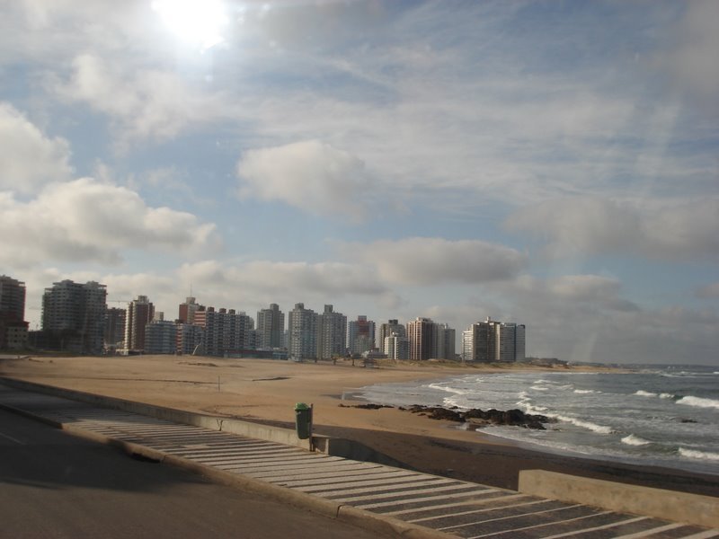 Punta Del Este by danigenz