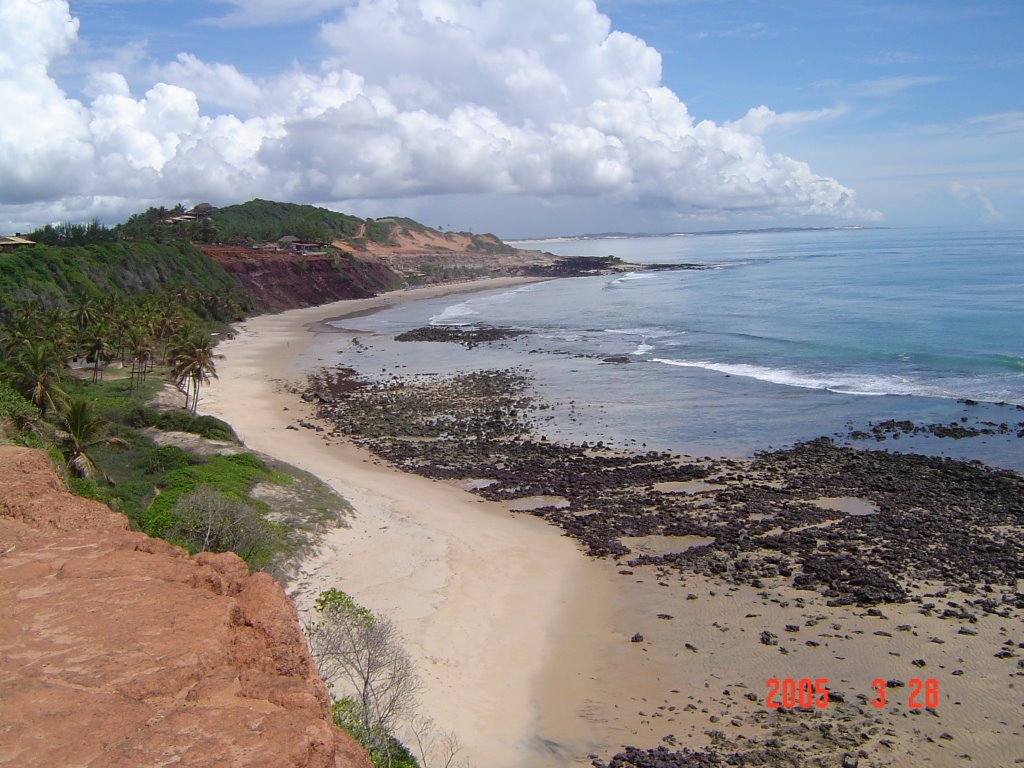 Praia do Amor, Pipa, Brazil by Alberto Vasconcelos