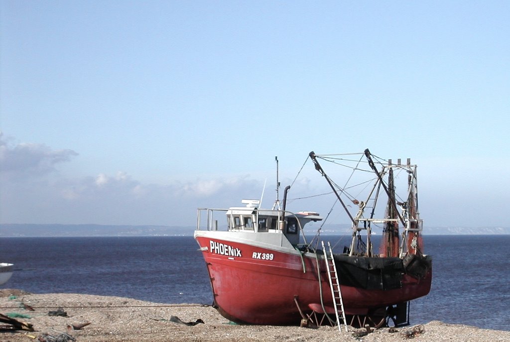 Fishing Boat at Dungeness by david firn