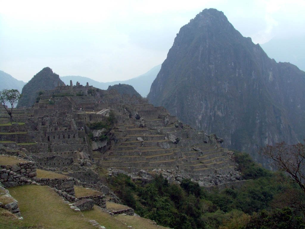 Machu Pichu by Neven Cukrov