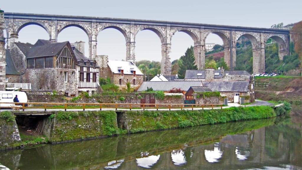 Dinan Viaduct by john sutter