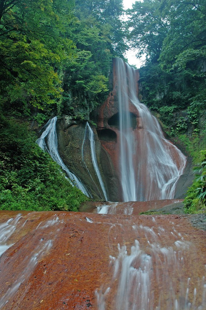 Ousen Falls 嫗仙の滝 by taki_morimoto