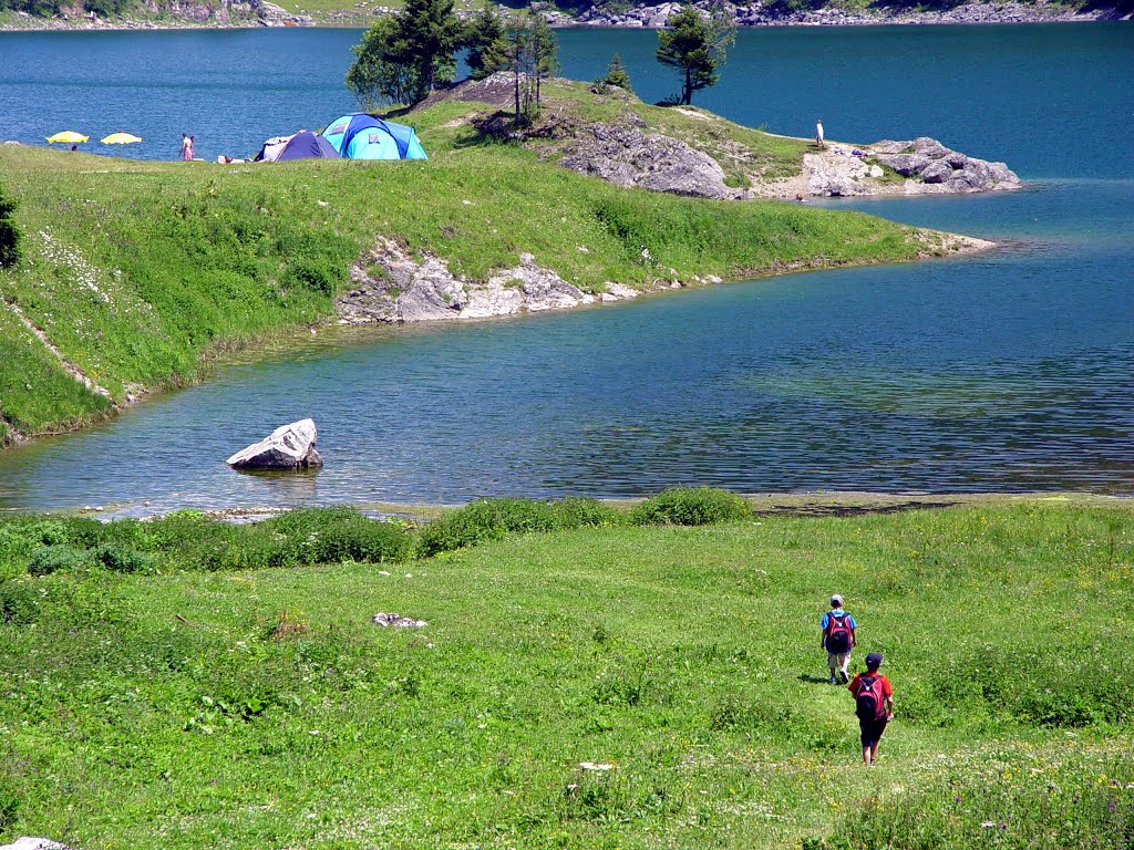 5-Tanay. Le lac by Dino Menichini