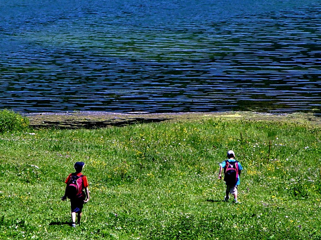 6-Tanay. Le lac by Dino Menichini