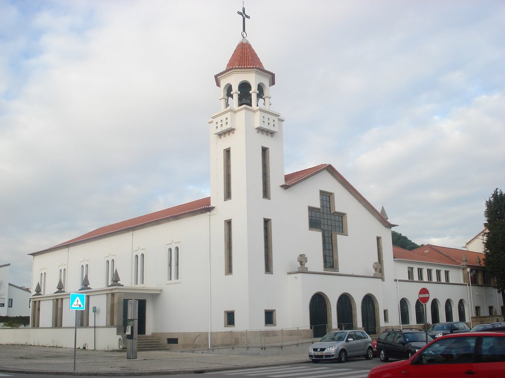 Igreja do Cristo Rei - Aldoar by NunoSilva&VeraFaria