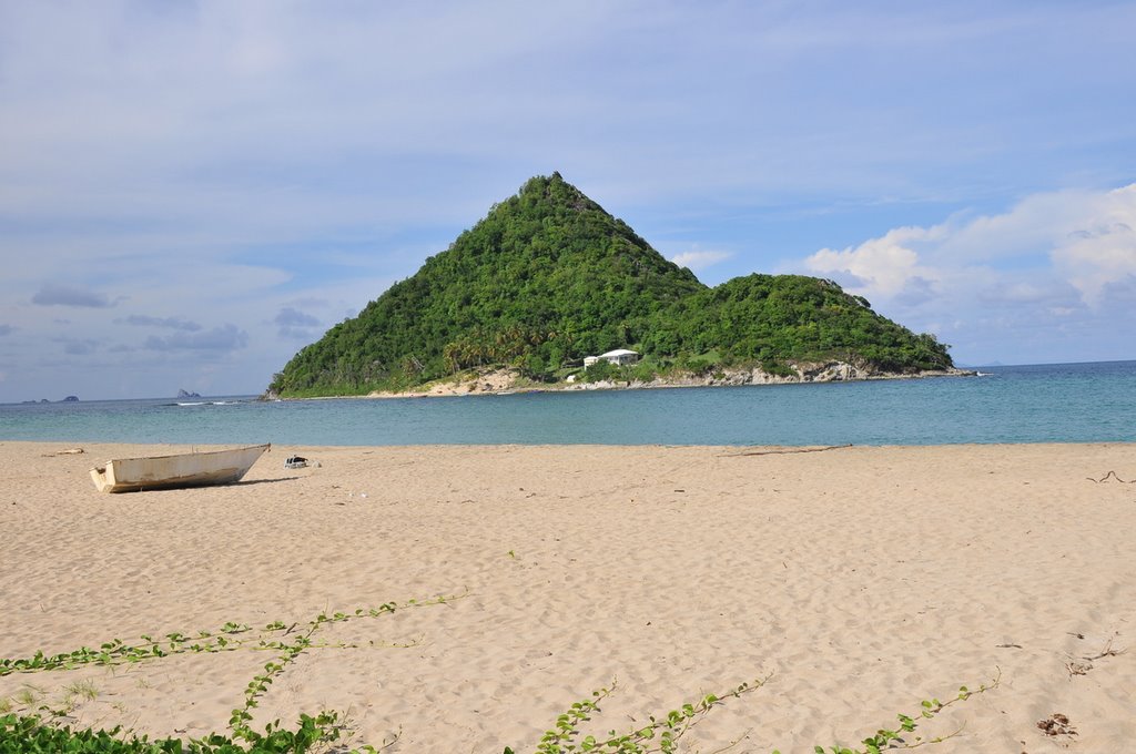 Sugar Loaf, Grenada by JOFO Rupchini