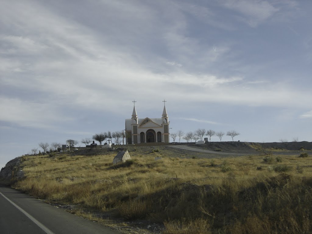 Capilla a San Lorenzo. by Fernando Sepulveda