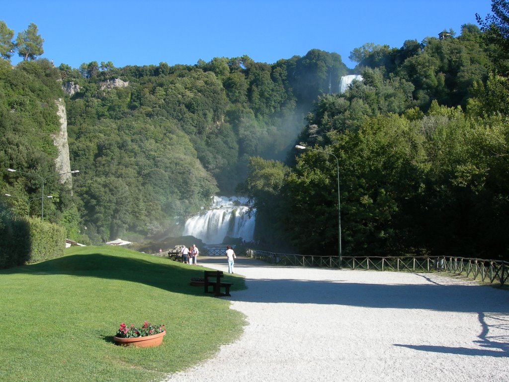 Cascata delle Marmore by Roberto Brencio