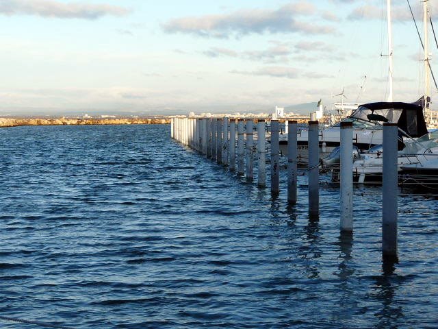 PORT CAMARGUE by JCS 68