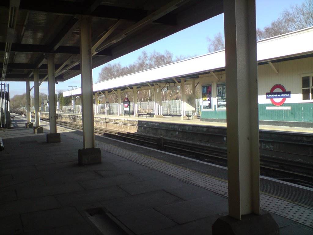 Chalfont & Latimer Station by psainter