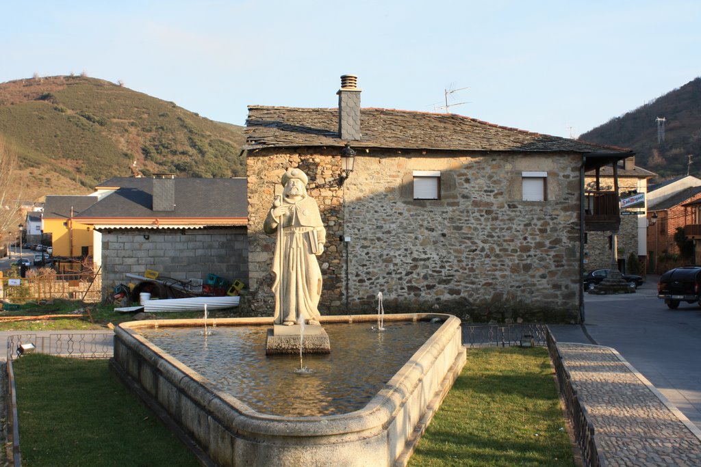 Estatua de peregrino by carlos_