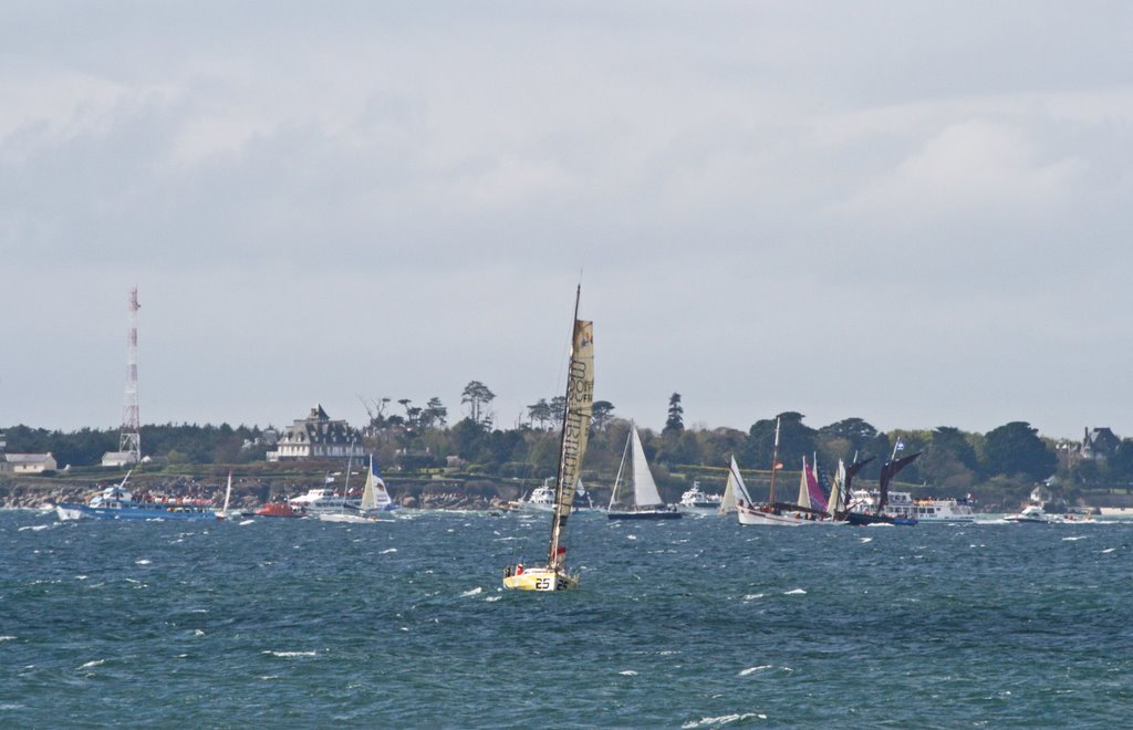 La pointe de Beg-Meil, lors du départ de la Transat figaro 2008 by François Madic