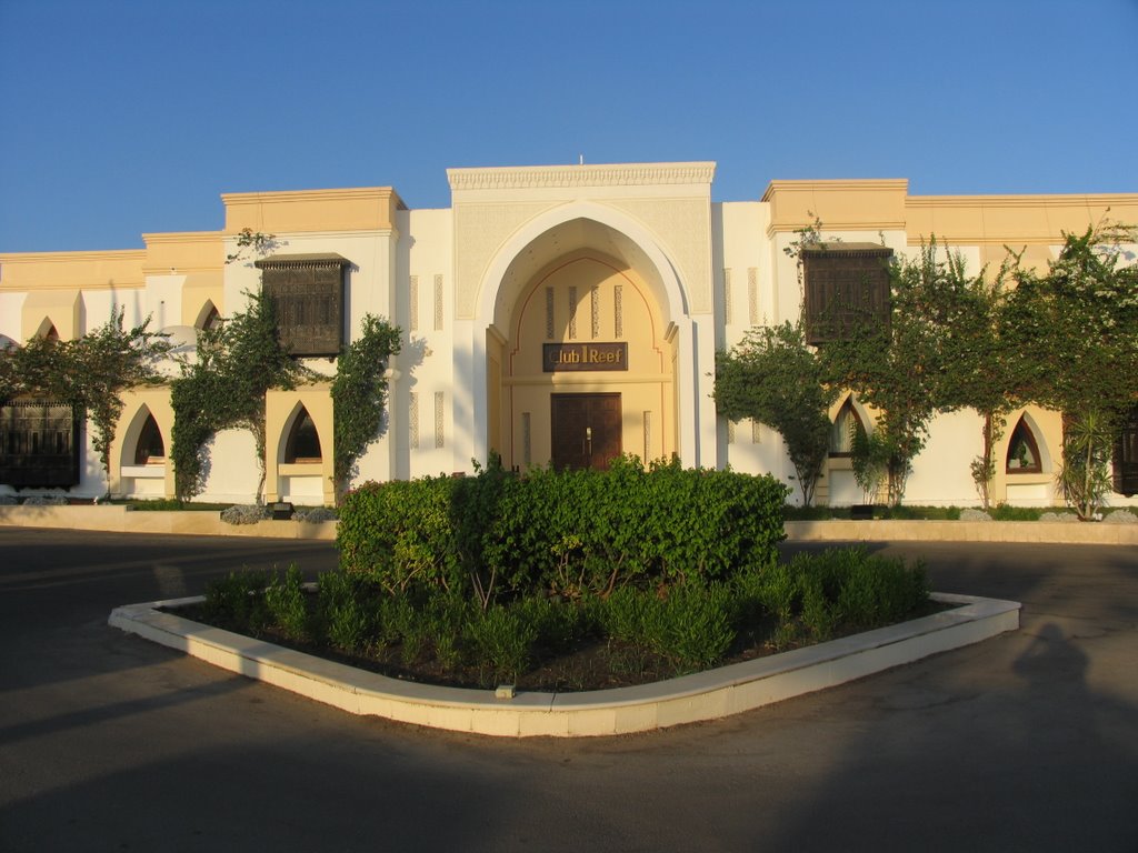 Club Reef Hotel - Entrance by Millelire