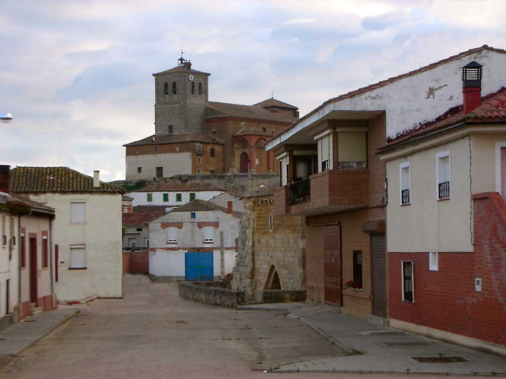 Población de Campos. Camino de Santiago by Claudio Cabello