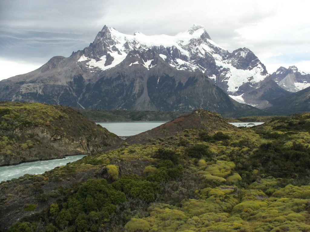 Cerro Paine Grande by horst2008