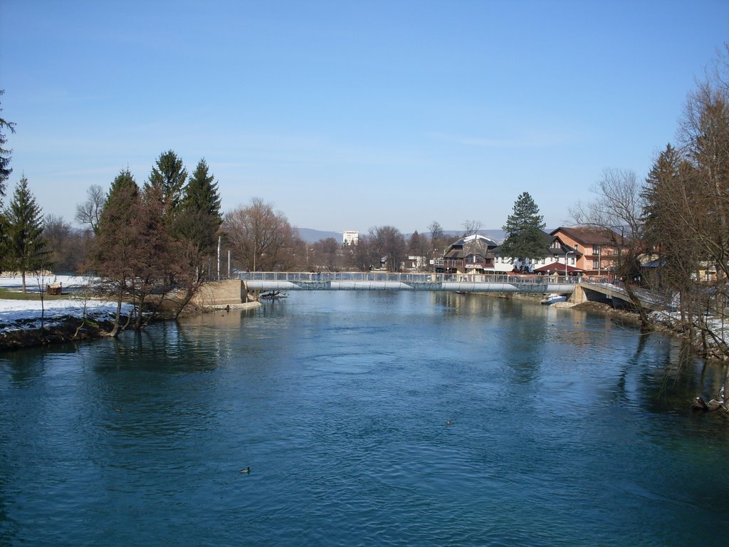 Bihać 77000, Bosnia and Herzegovina by Šemso Kajtazović