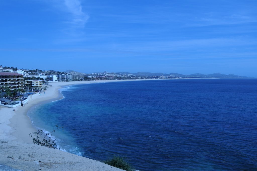 PLAYA EN SAN JOSE DEL CABO BCS by FORTUNATO DEL ANGEL